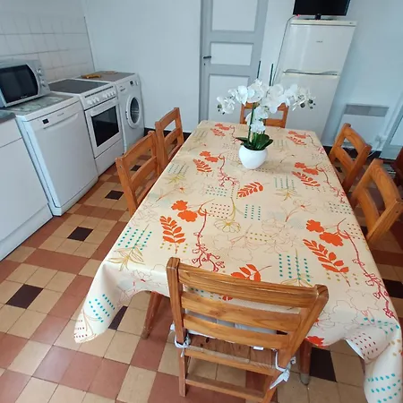 Prázdninový dům Maison Individuelle Avec Jardin Soulac-sur-Mer
